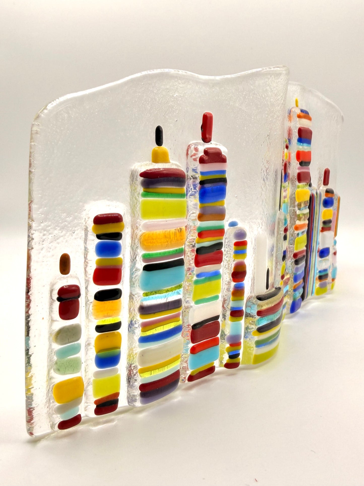 City Freestanding Glass Wave
