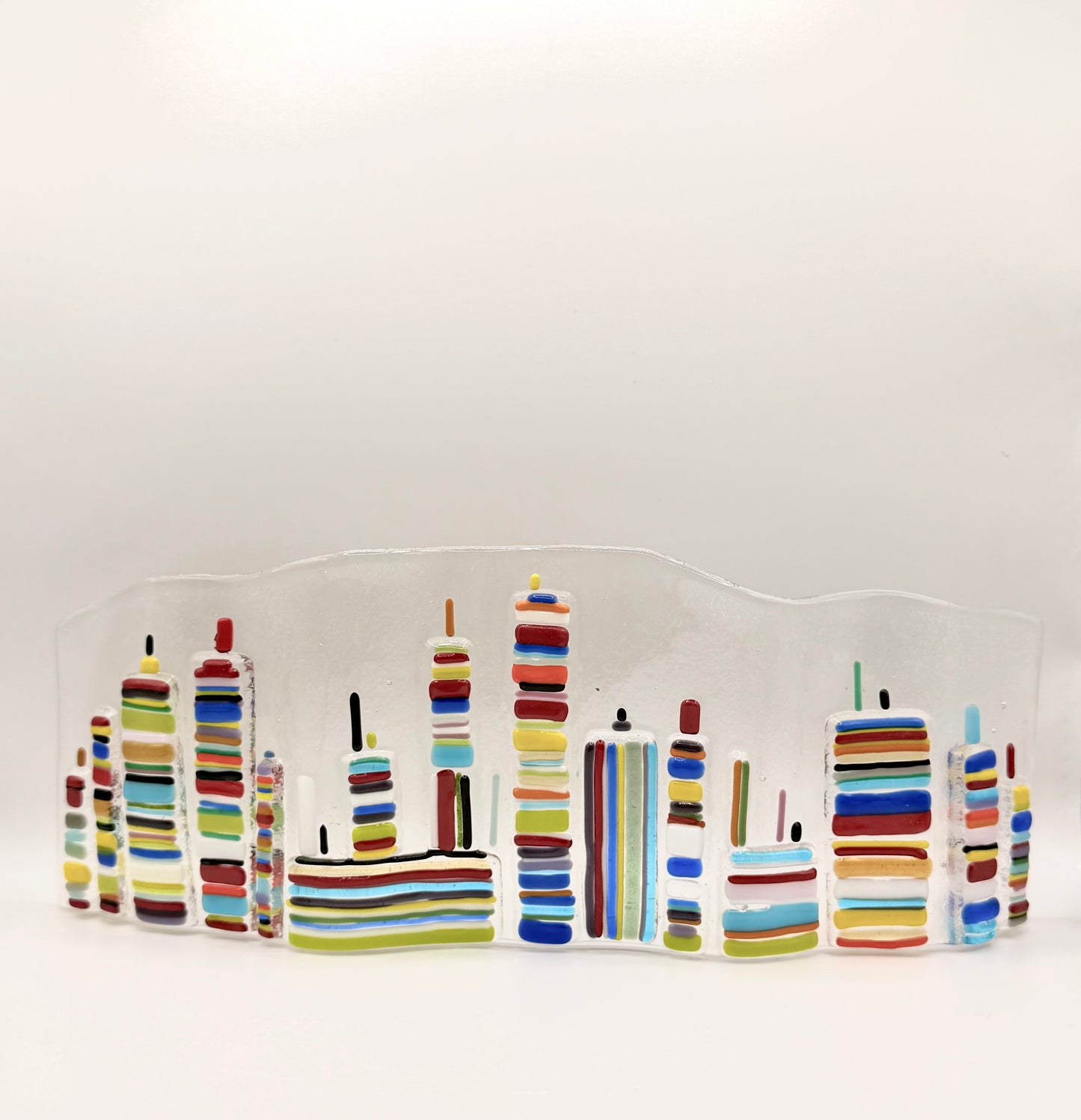City Freestanding Glass Wave